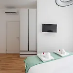 Domus 50